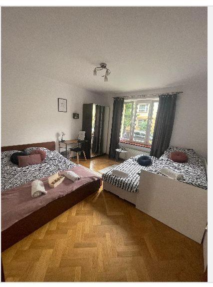 Cheerful 3 Bedroom City House Cracovia Exterior foto