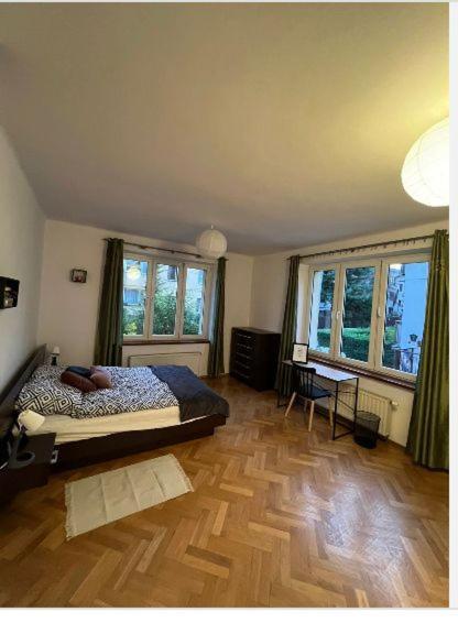 Cheerful 3 Bedroom City House Cracovia Exterior foto